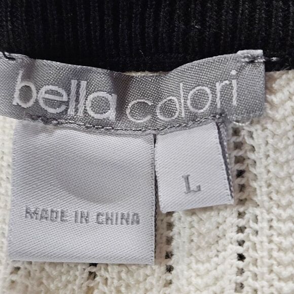 Bella Colori Creamy White Black Scallop Pattern Button Front Cardigan Sweater - Picture 7 of 12